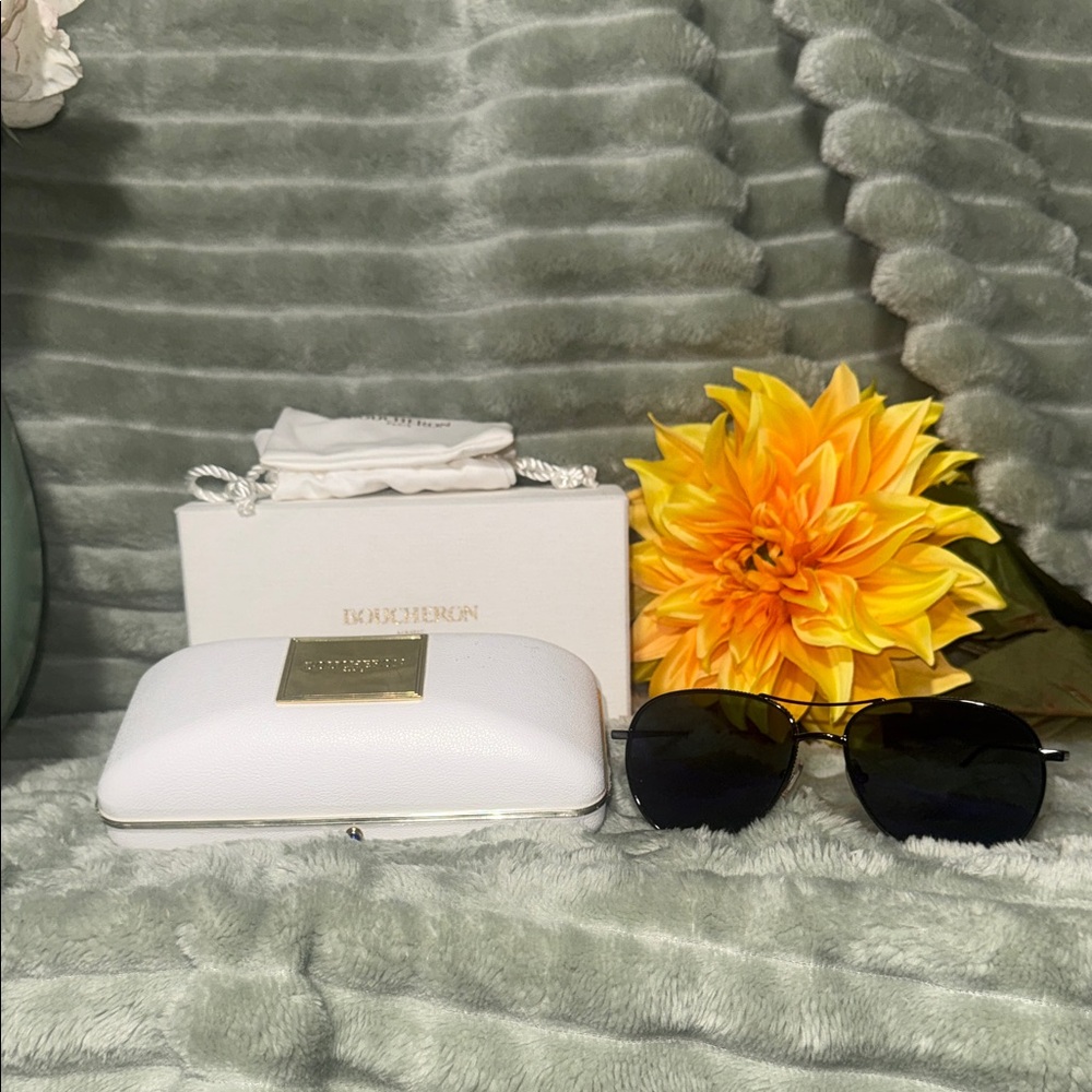 New! Boucheron Paris BC0062S Sunglasses! - Picture 5 of 15